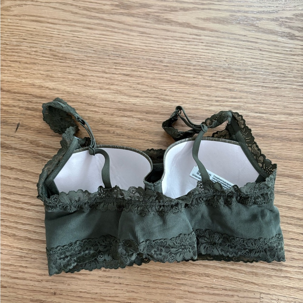 Bralette - Picture 2 of 3